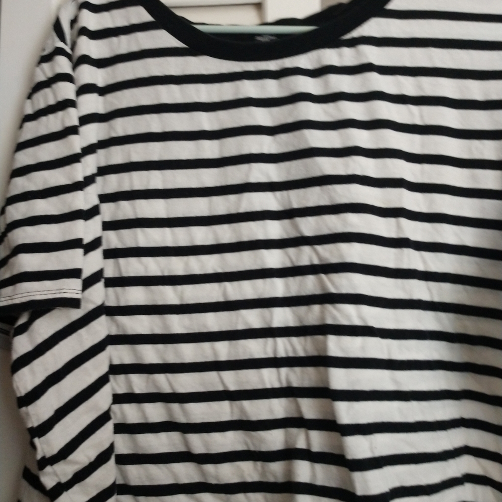 Striped crop top